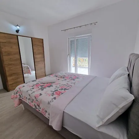 Vistarelax Daire Trebin